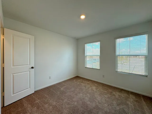 $1,600 | 184 Chapel Beck Drive, Kyle, TX 78640