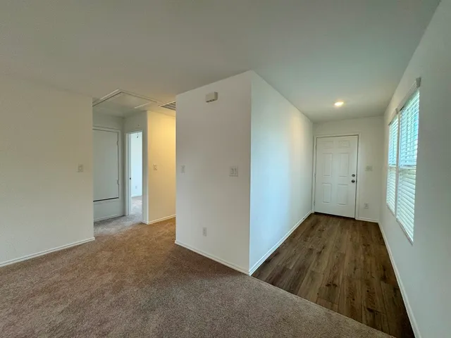 $1,600 | 184 Chapel Beck Drive, Kyle, TX 78640