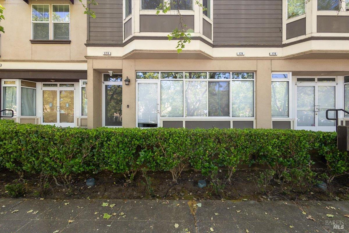 4013 Arthur Ashe Circle Santa Rosa, CA 95407 - Photo 5 of 50