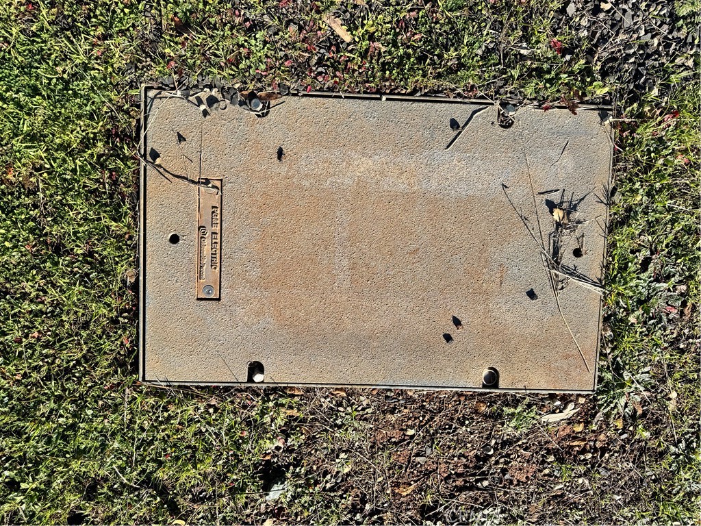 0 Sandbar Court Paradise, CA 95969 - Photo 7 of 8 a bathroom with a bathtub and shower