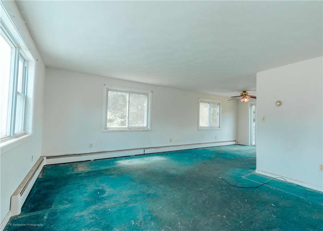1125 Stafford Road Tiverton, RI 02878 - Photo 5 of 18 Gallery Image 5