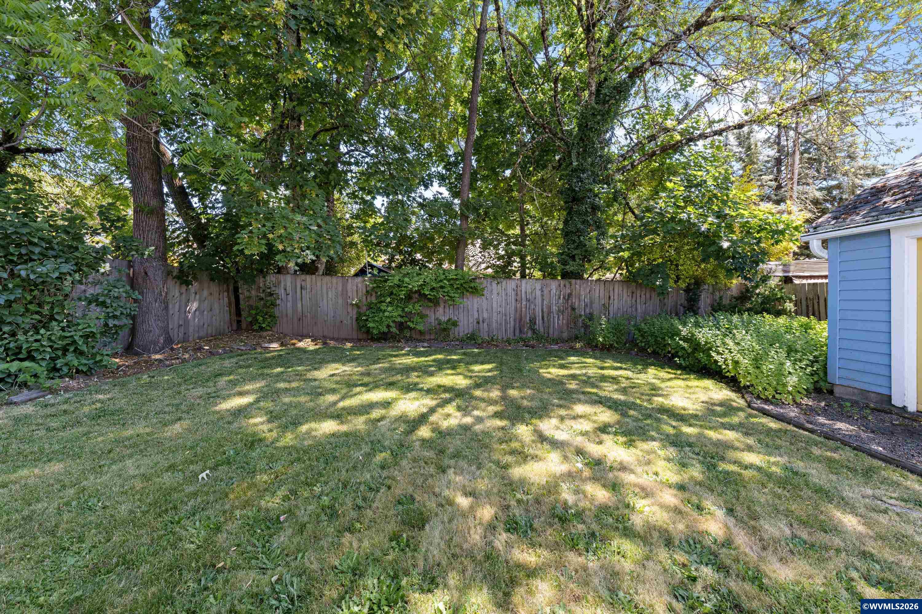 442 23rd Street Southeast Salem, OR 97301 - Photo 37 of 40