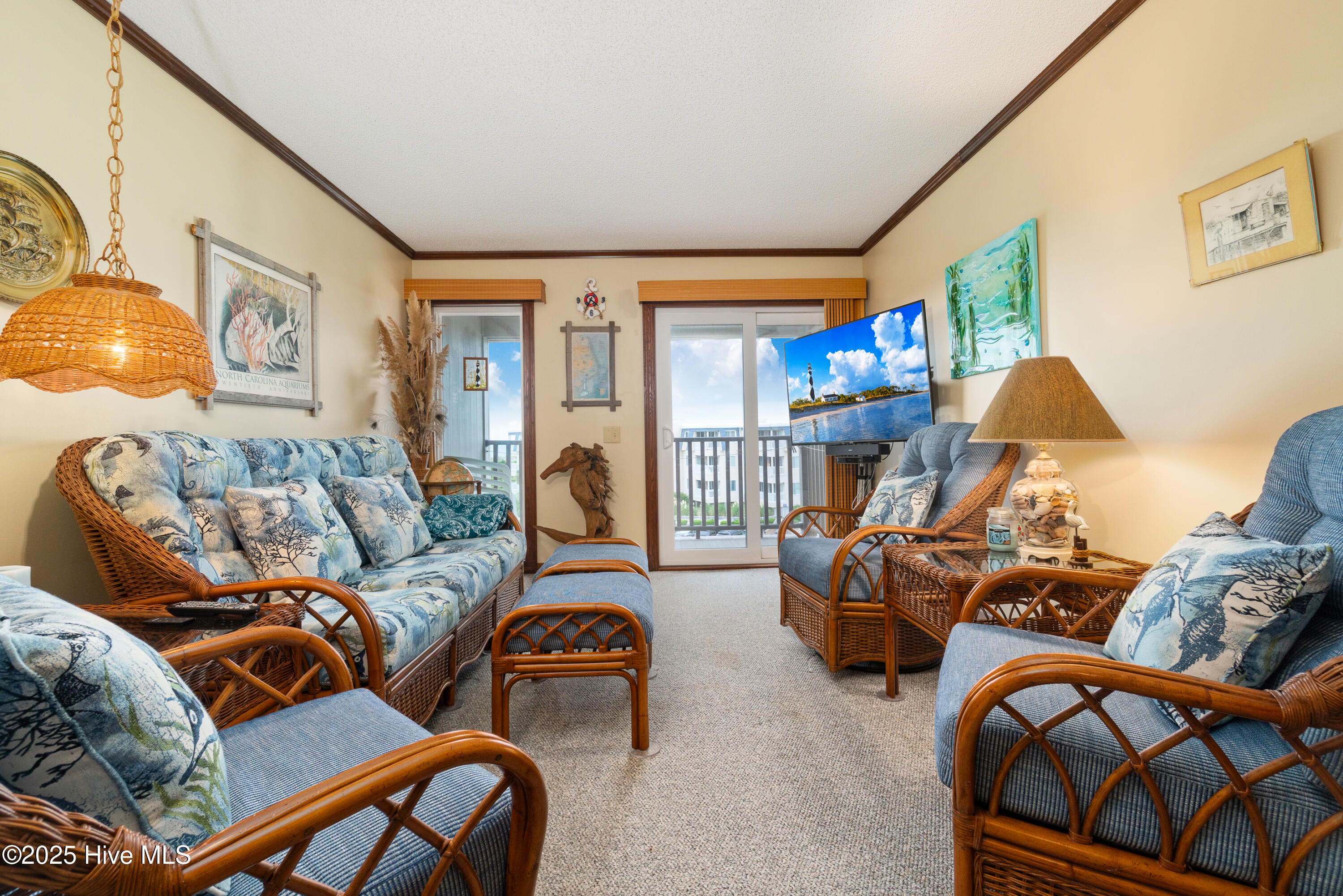 2008 East Fort Macon Road, Unit H16 Atlantic Beach, NC 28512 - Photo 8 of 41 Great Room View