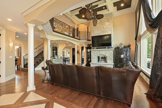 8544 Timber Ridge Drive Burr Ridge, IL 60527 - Photo 9 of 25
