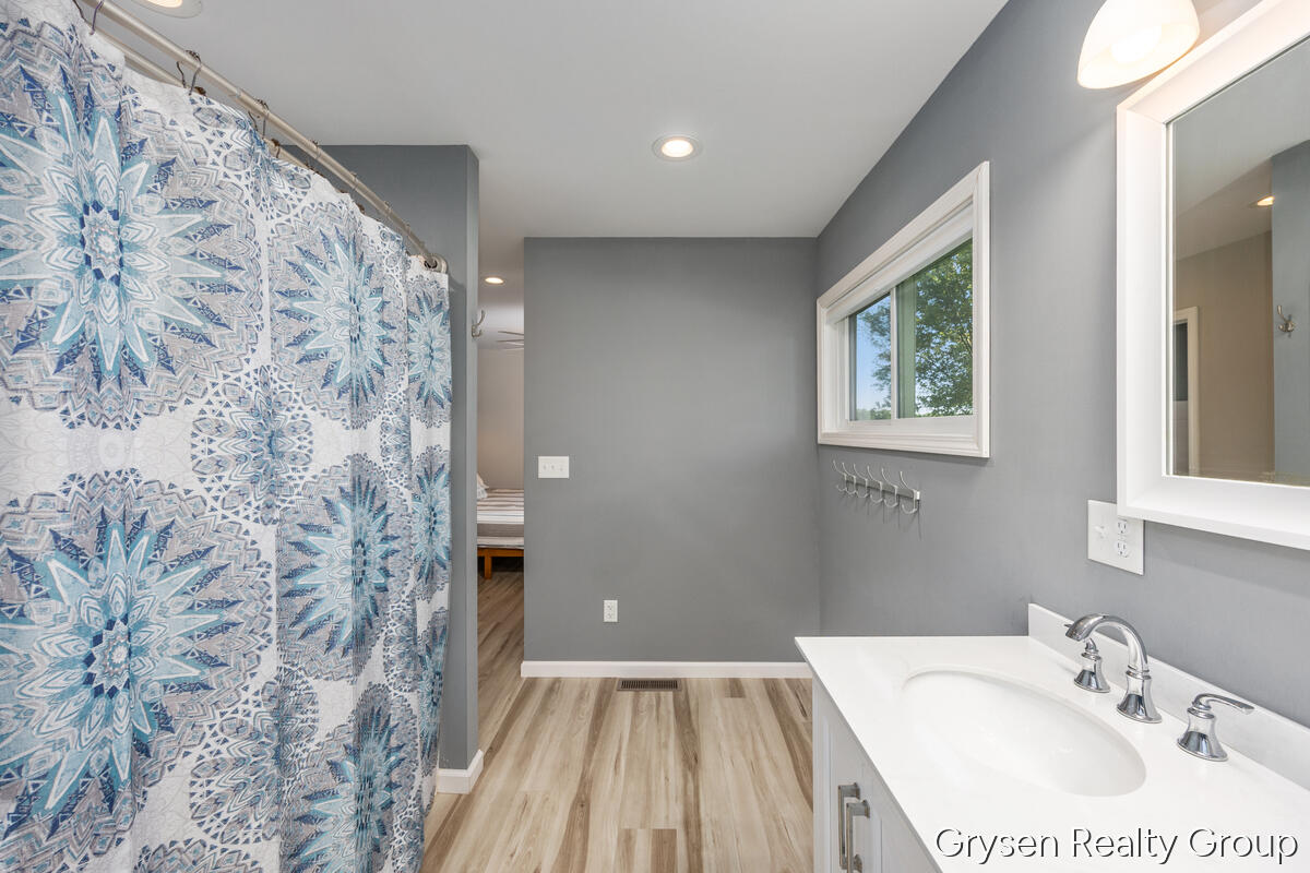 63530 Zabel Shores Road Sturgis, MI 49091 - Photo 18 of 34 63530-Zabel-Shores_017