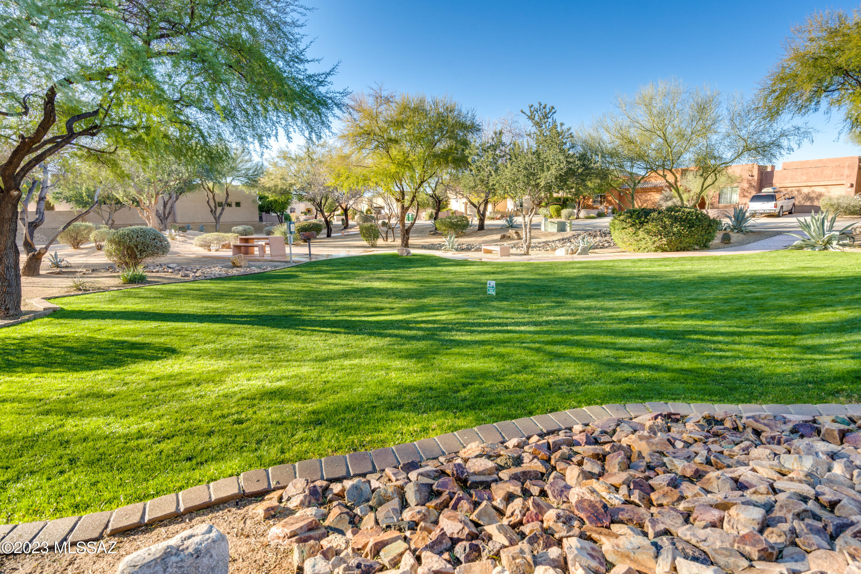 223 East Spring Sky Street Tucson, AZ 85737 - Photo 36 of 37