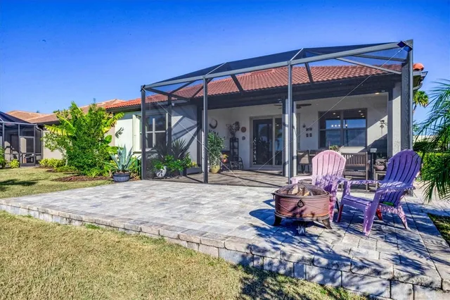 $525,000 | 141 Vinadio Boulevard, Nokomis, FL 34275