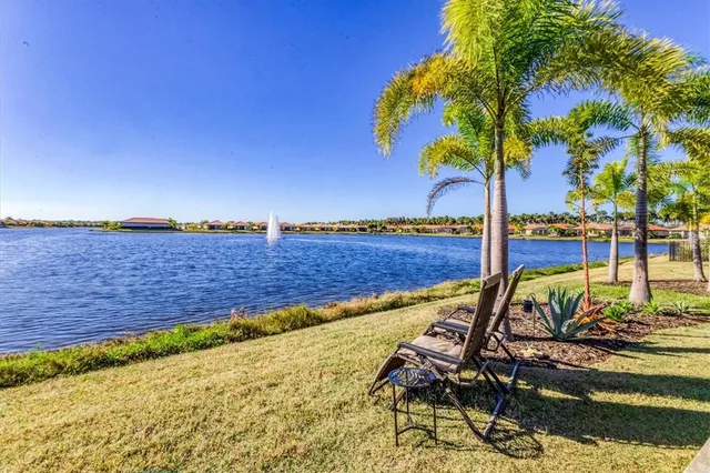 $525,000 | 141 Vinadio Boulevard, Nokomis, FL 34275