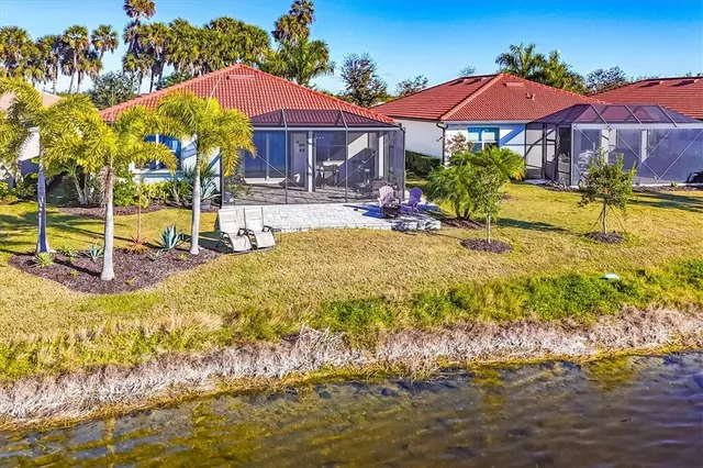 $525,000 | 141 Vinadio Boulevard, Nokomis, FL 34275