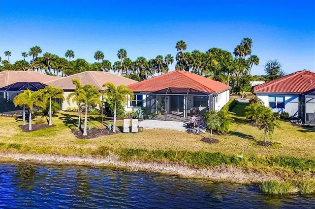 $525,000 | 141 Vinadio Boulevard, Nokomis, FL 34275