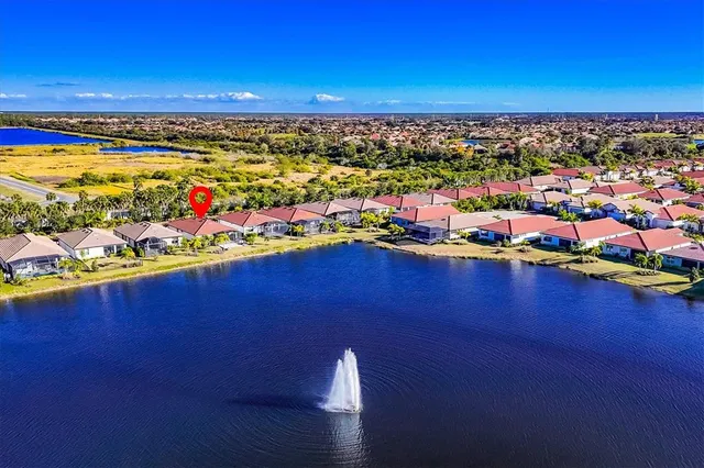 $525,000 | 141 Vinadio Boulevard, Nokomis, FL 34275