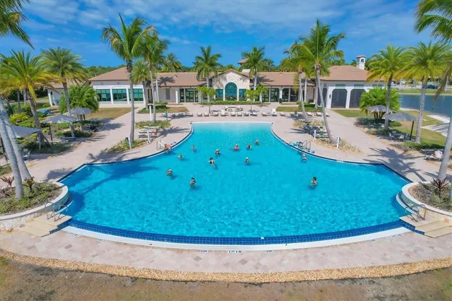 $525,000 | 141 Vinadio Boulevard, Nokomis, FL 34275