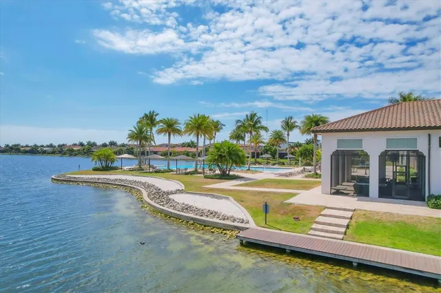 $525,000 | 141 Vinadio Boulevard, Nokomis, FL 34275