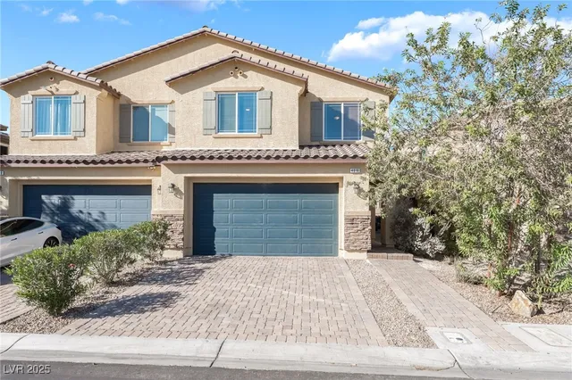 $2,400 | 4016 Juanita May Avenue, North Las Vegas, NV 89032