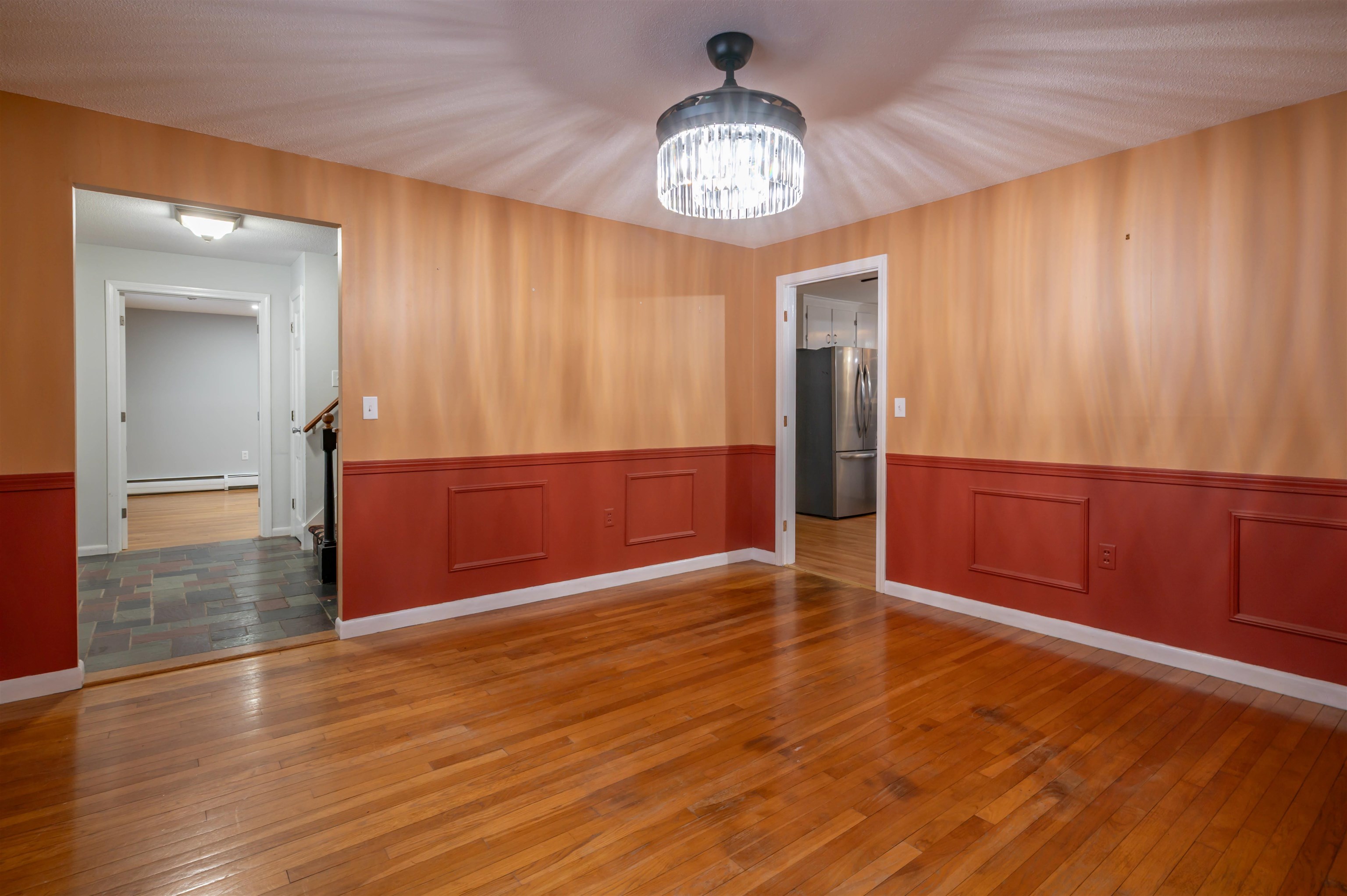 54 Dunbarton Drive Nashua, NH 03063 - Photo 12 of 38