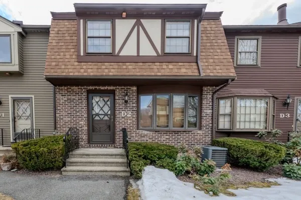 $449,900 | 2 Scotty Hollow Drive, Unit D2, Chelmsford, MA 01863