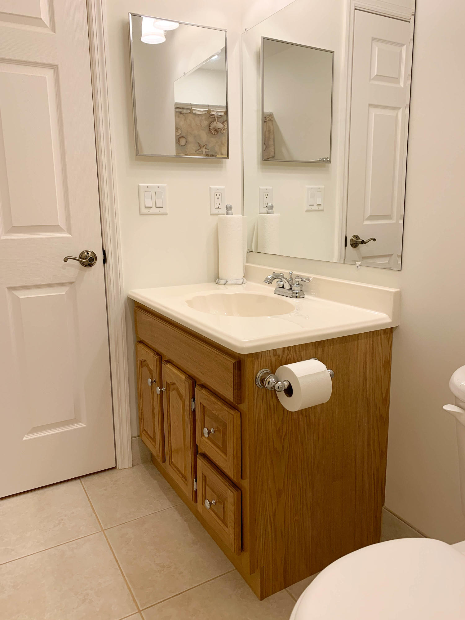 5652 Steel Bridge Road Macclenny, FL 32063 - Photo 14 of 27 Bathroom View 4