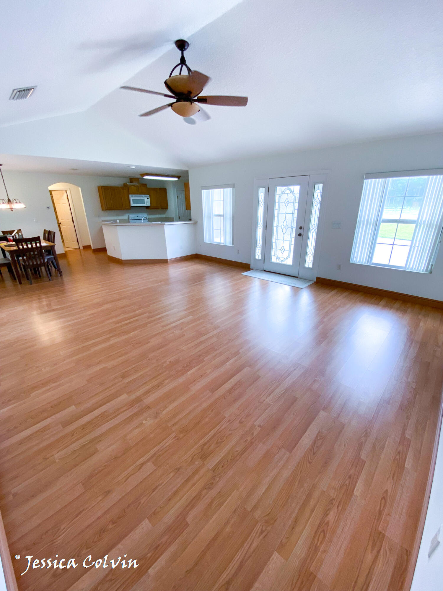 5652 Steel Bridge Road Macclenny, FL 32063 - Photo 18 of 27 LIving room view 3