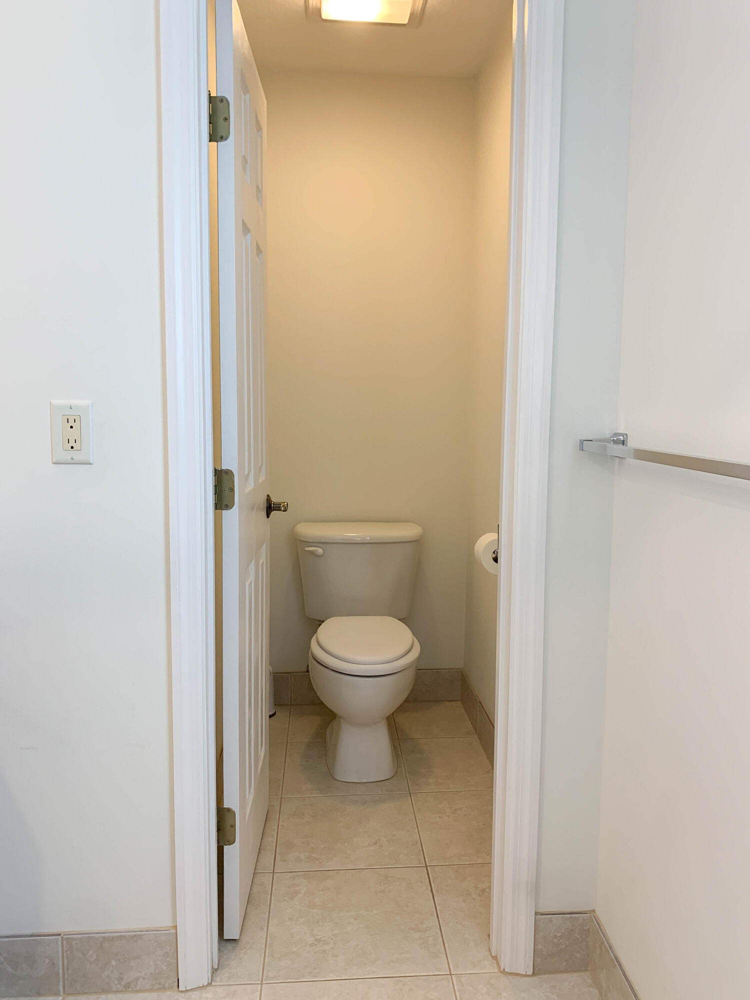 5652 Steel Bridge Road Macclenny, FL 32063 - Photo 23 of 27 Master Bathroom View 4