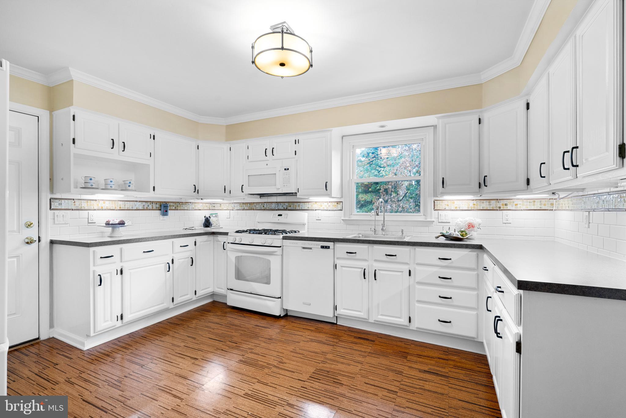 1824 Billman Lane Silver Spring, MD 20902 - Photo 16 of 52