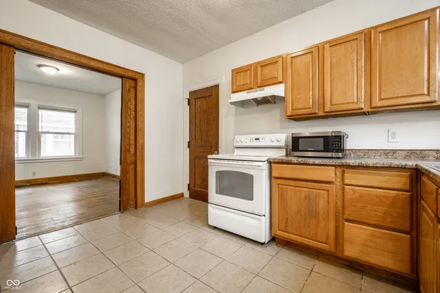 $3,250 | 640 Berkley Road, Indianapolis, IN 46208