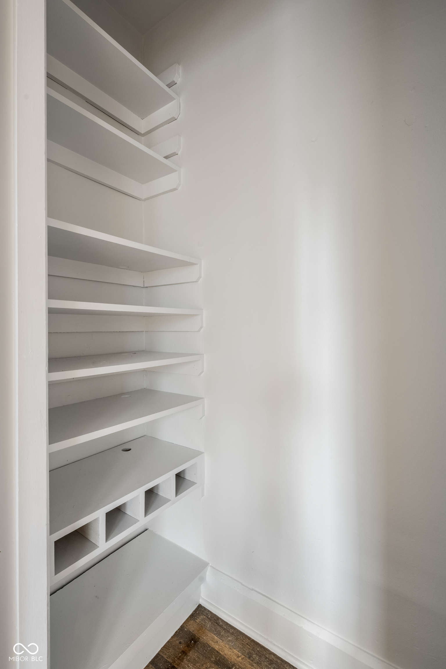 640 Berkley Road Indianapolis, IN 46208 - Photo 20 of 36