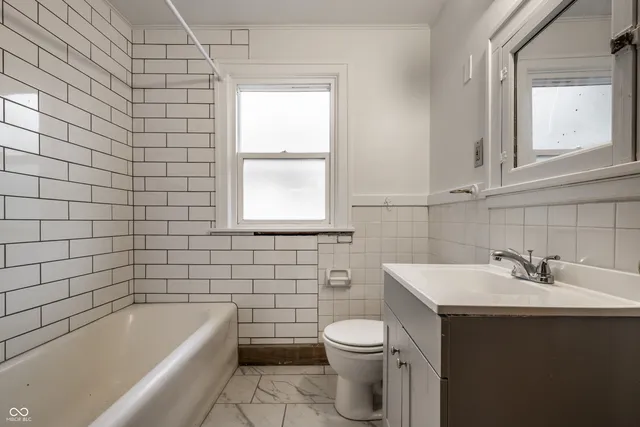 $3,250 | 640 Berkley Road, Indianapolis, IN 46208