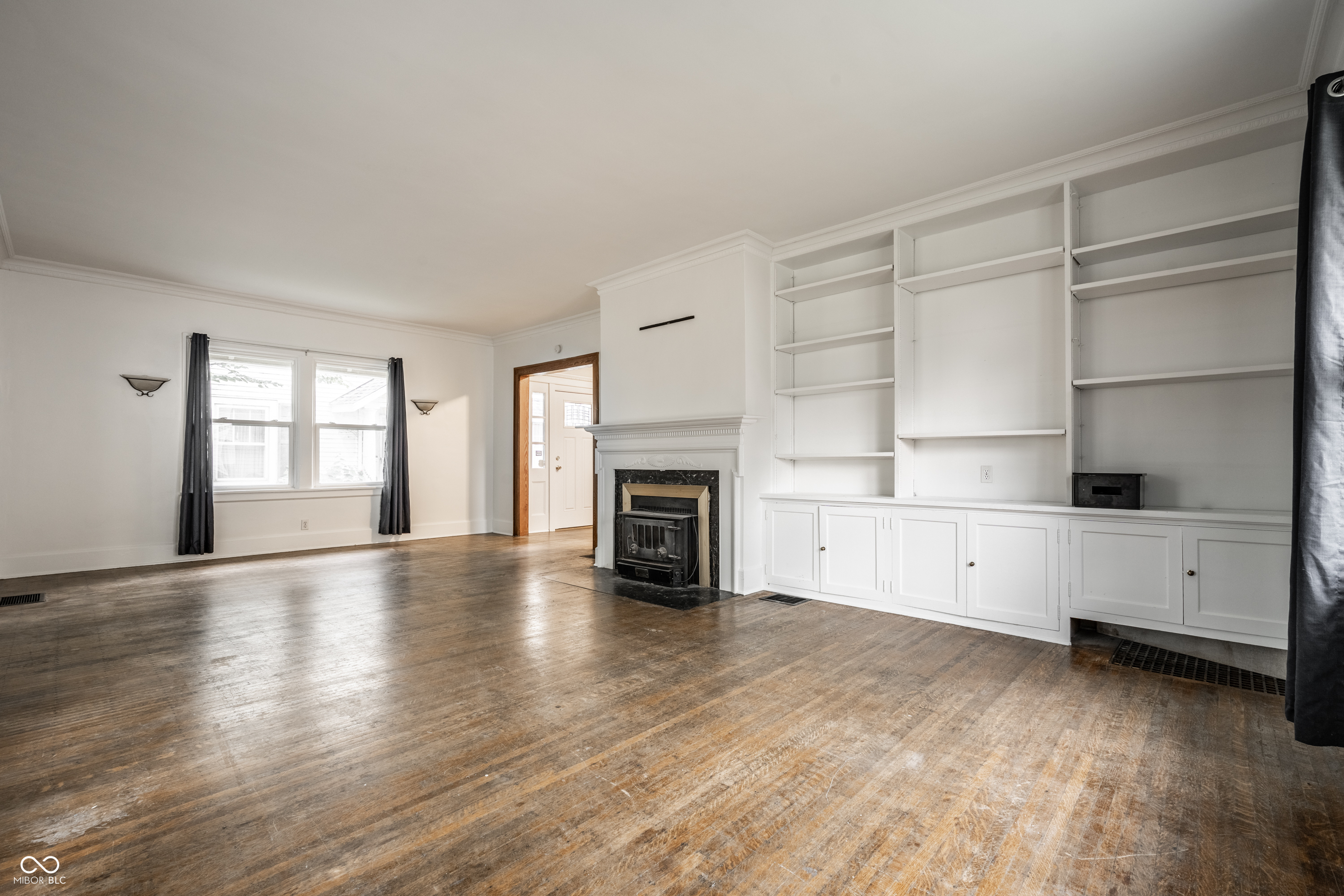 640 Berkley Road Indianapolis, IN 46208 - Photo 8 of 36