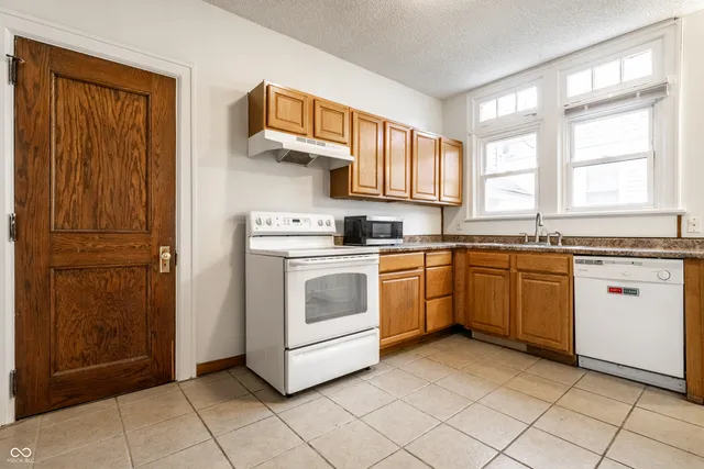 $3,250 | 640 Berkley Road, Indianapolis, IN 46208