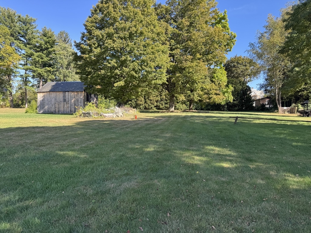 181 Main Street Northfield, MA 01360 - Photo 35 of 39