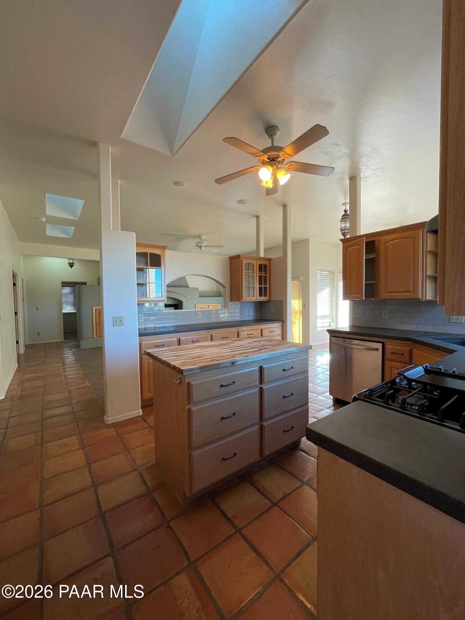 2675 East Gate Road Prescott, AZ 86301 - Photo 8 of 75 6