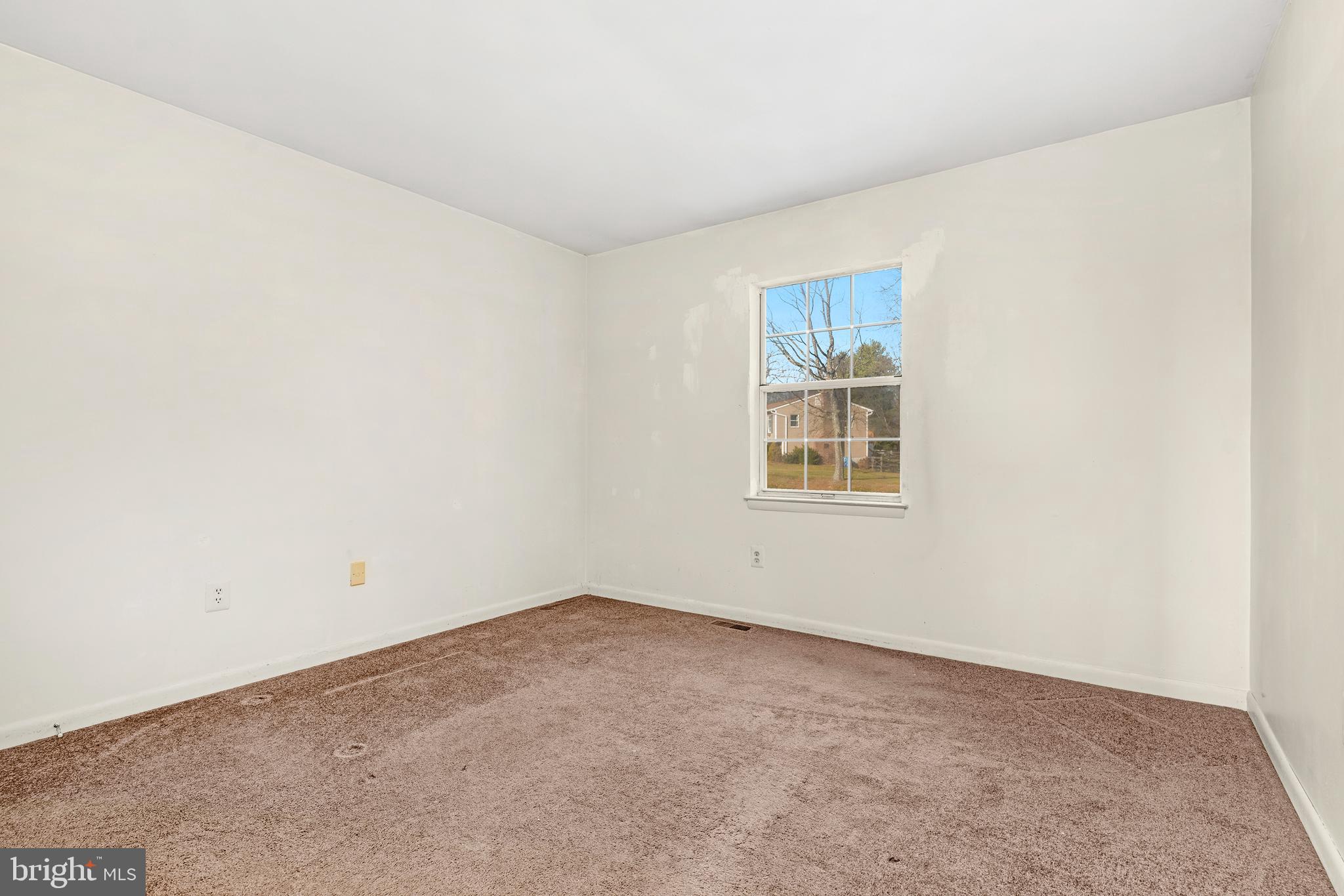 1011 Chapel Road New Windsor, MD 21776 - Photo 11 of 25 Gallery Image 11
