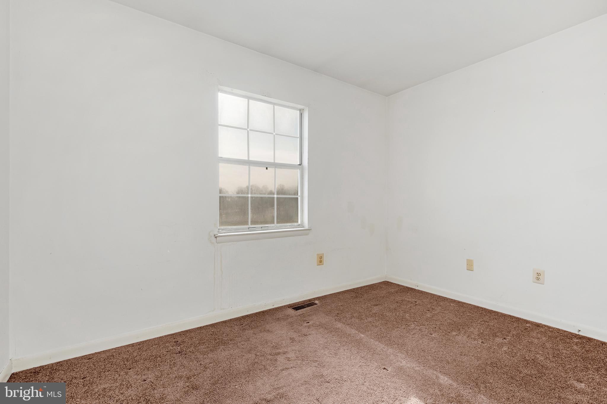 1011 Chapel Road New Windsor, MD 21776 - Photo 15 of 25 Gallery Image 15