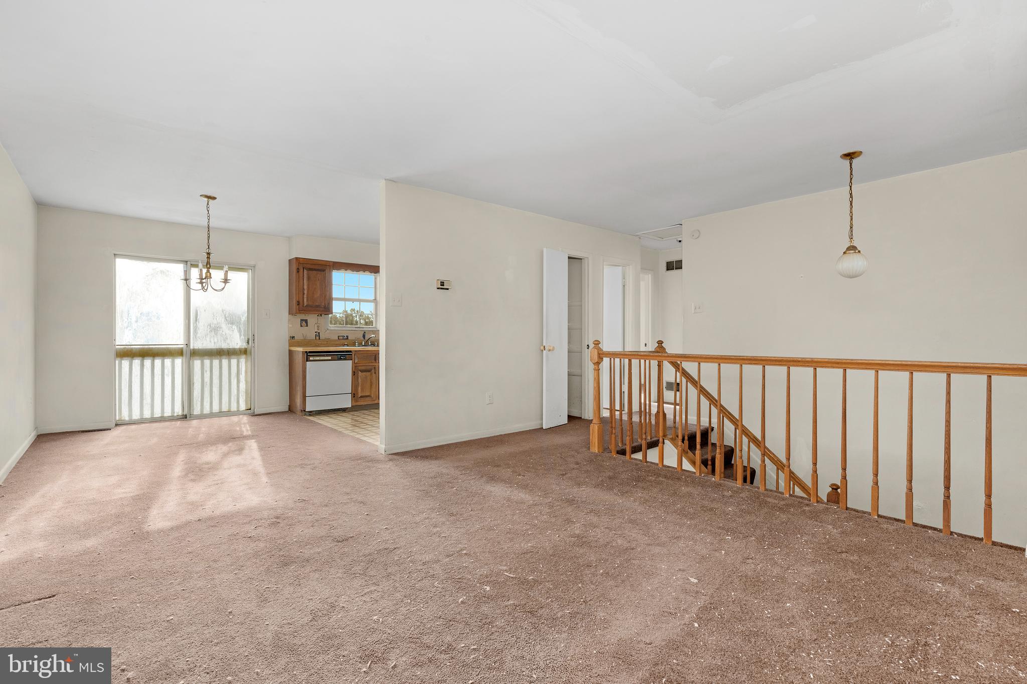 1011 Chapel Road New Windsor, MD 21776 - Photo 5 of 25 Gallery Image 5
