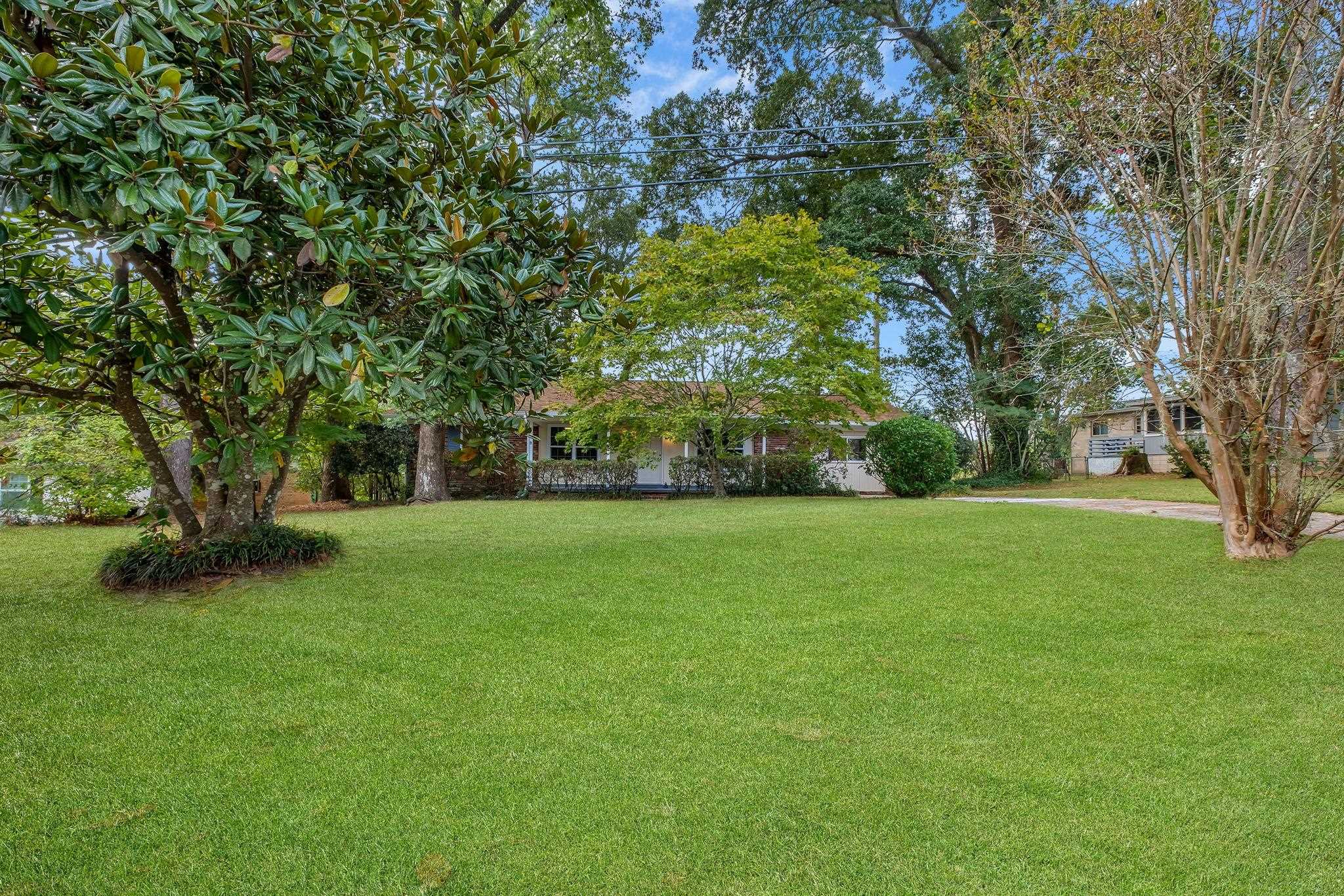 2811 Bay Tree Lane Tallahassee, FL 32301 - Photo 2 of 42