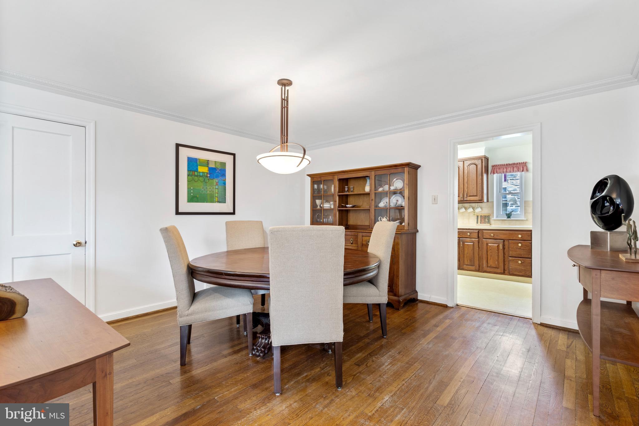 932 Clover Hill Road Wynnewood, PA 19096 - Photo 9 of 37 Gallery Image 9