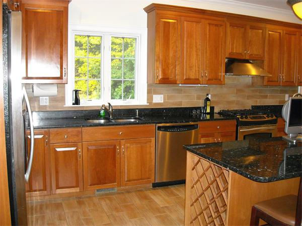 278 R Mechanic Street Canton, MA 02021 - Photo 4 of 27 Gallery Image 4