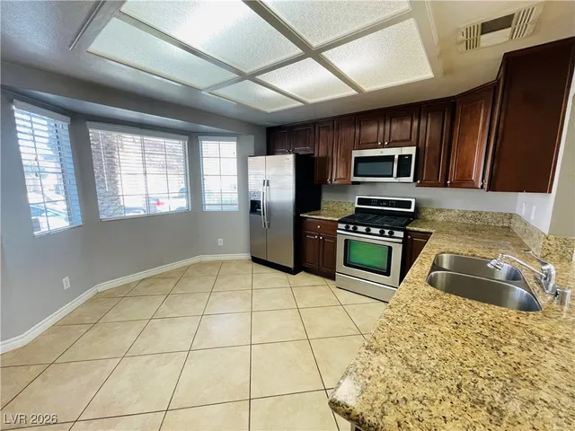$2,250 | 8649 Trafalgar Drive, Las Vegas, NV 89117
