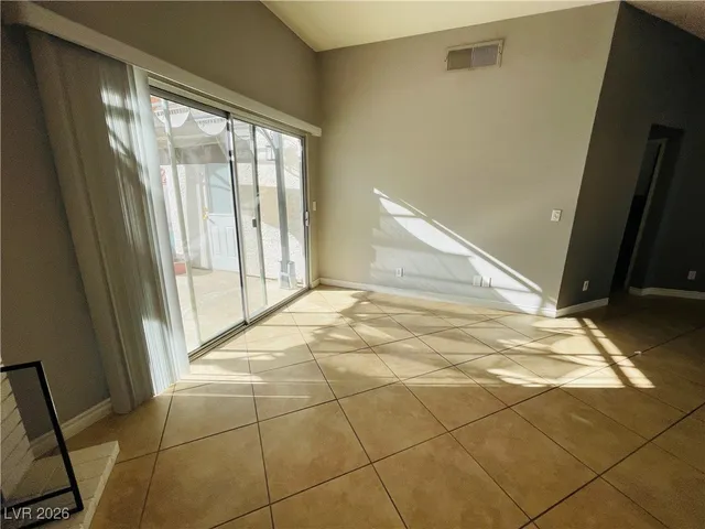 $2,250 | 8649 Trafalgar Drive, Las Vegas, NV 89117