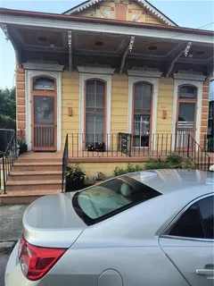 $600,000 | 2823 Dauphine Street, New Orleans, LA 70117