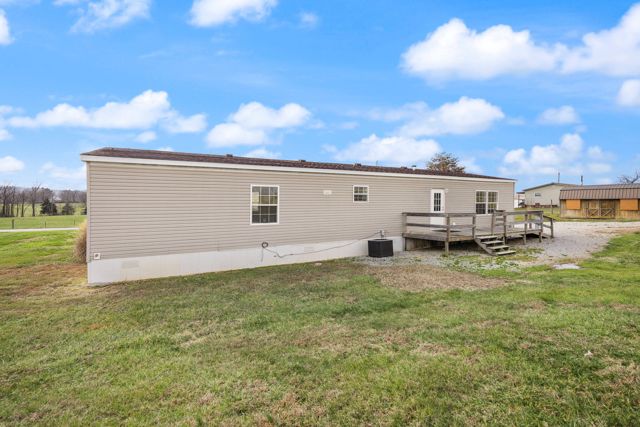 2218 Floyd Switch Road Eubank, KY 42567 - Photo 6 of 104 20-web-or-mls-413A1075