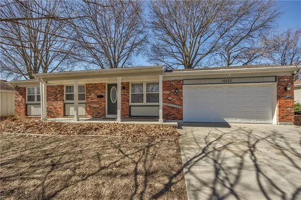 16403 East Ellison Way, Independence, MO 64055