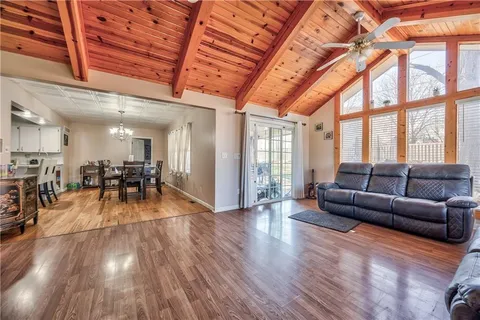 $280,000 | 16403 East Ellison Way, Independence, MO 64055