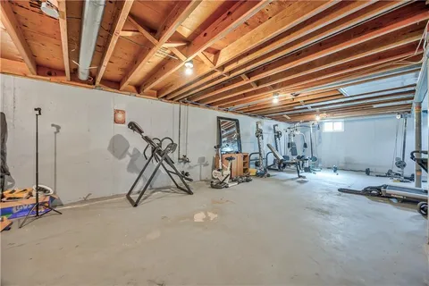 $280,000 | 16403 East Ellison Way, Independence, MO 64055