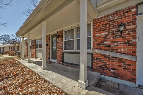 $280,000 | 16403 East Ellison Way, Independence, MO 64055