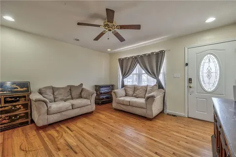 $280,000 | 16403 East Ellison Way, Independence, MO 64055