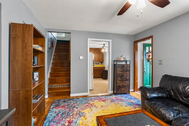 $209,900 | 529 Fairview Avenue, Neenah, WI 54956