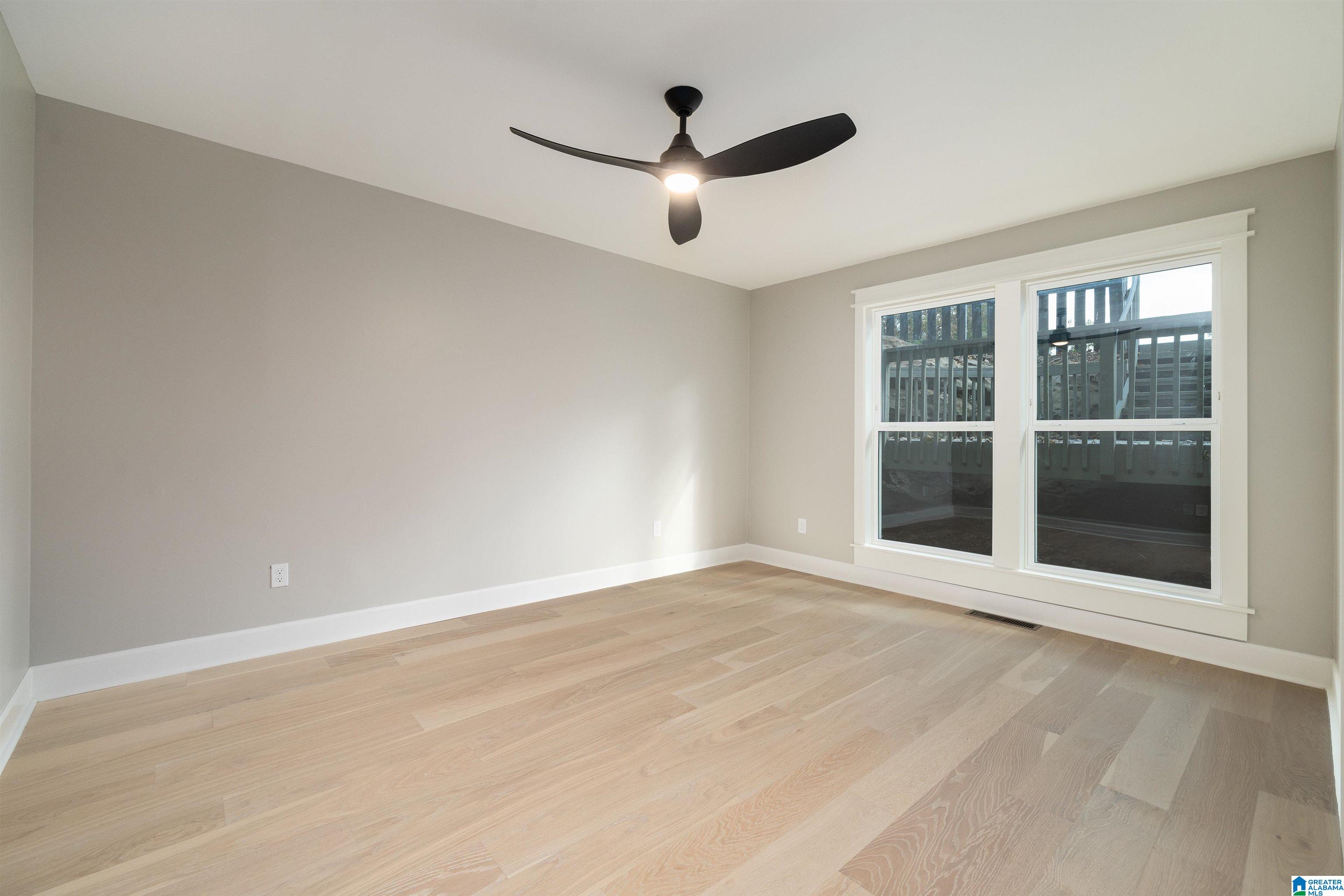 1404 Shades Crest Road Birmingham, AL 35226 - Photo 19 of 34
