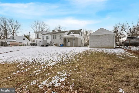 $2,500 | 8711 Old Line Road, Philadelphia, PA 19128