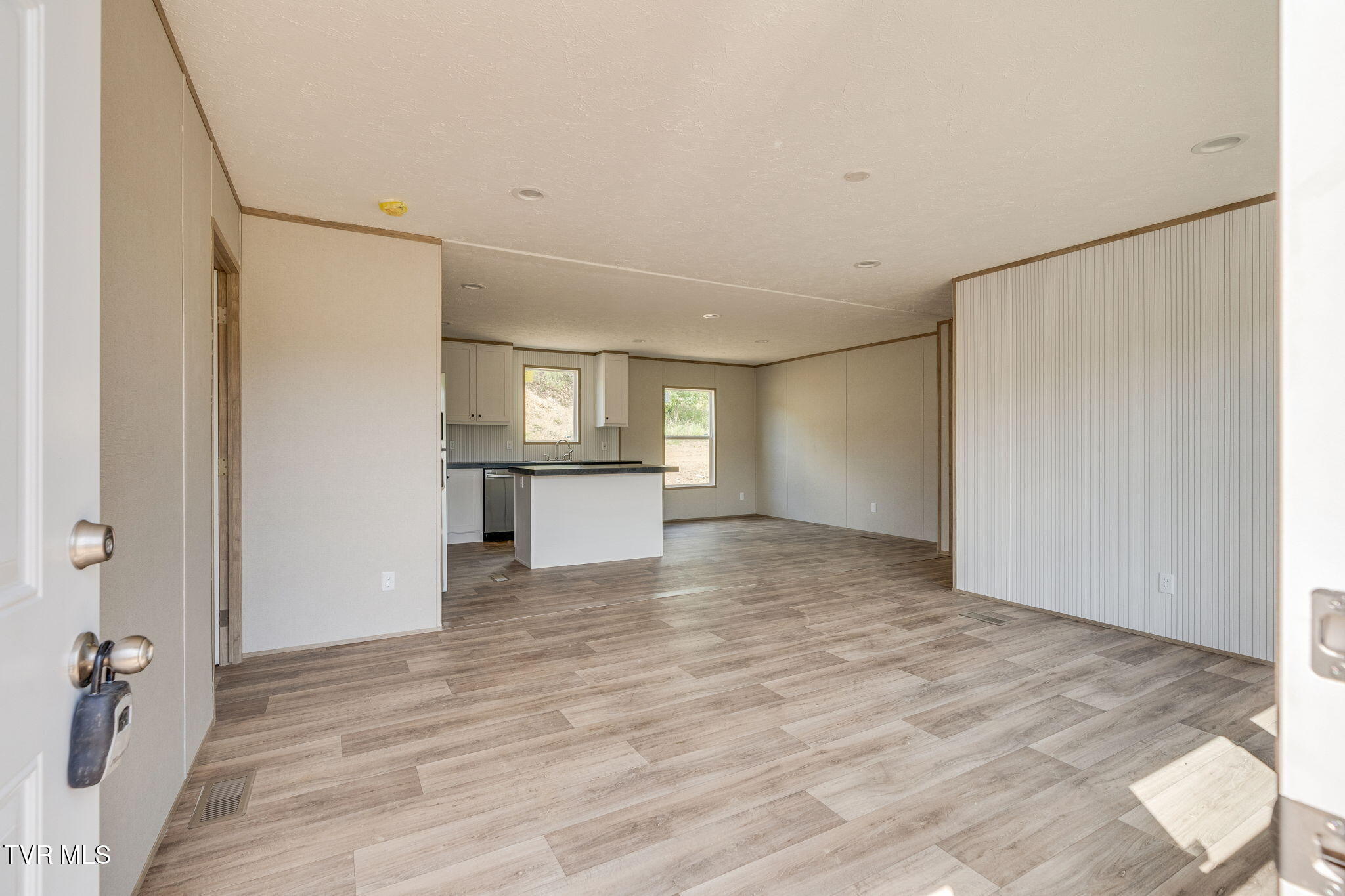 2145 Oakwood Road Midway, TN 37809 - Photo 13 of 27 004